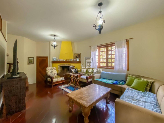 Imagem Casa com 3 Quartos à Venda, 200 m² em Quebra Frascos - Teresópolis Imagem Casa com 3 Quartos à Venda, 200 m² em Quebra Frascos - Teresópolis