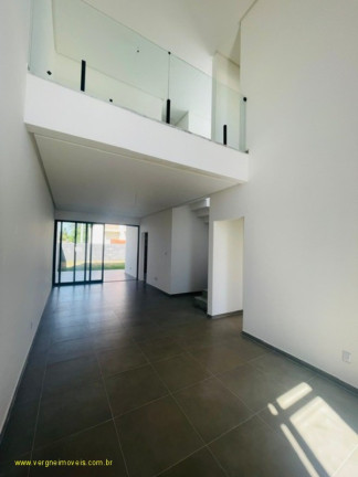 Imagem Imóvel com 4 Quartos à Venda, 160 m² em Vila De Abrantes (abrantes) - Camaçari Imagem Imóvel com 4 Quartos à Venda, 160 m² em Vila De Abrantes (abrantes) - Camaçari