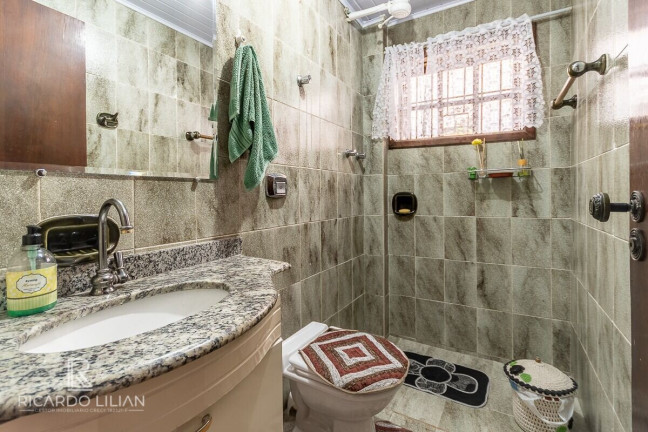 Imagem Sobrado com 4 Quartos à Venda, 175 m² em Parque Continental I - Guarulhos Imagem Sobrado com 4 Quartos à Venda, 175 m² em Parque Continental I - Guarulhos