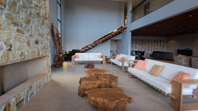 Casa com 4 Quartos à Venda, 715 m² em Centro - Camboriú
