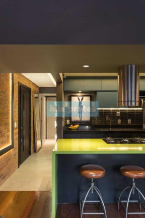 Imagem Apartamento com 2 Quartos à Venda, 94 m² em Moinhos De Vento - Porto Alegre