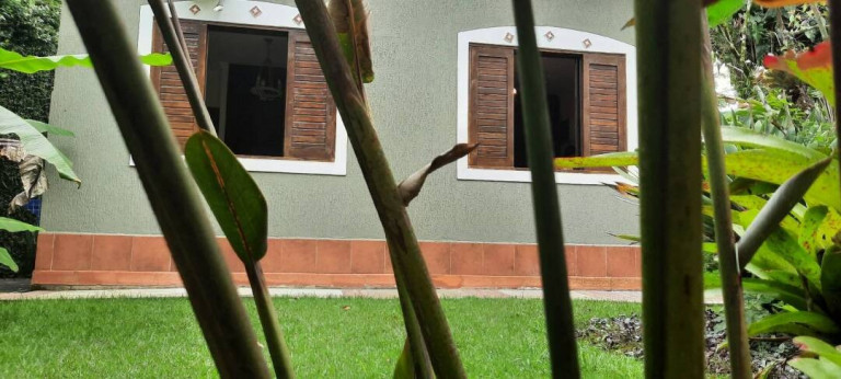 Imagem Casa com 4 Quartos à Venda, 160 m² em Tabatinga - Caraguatatuba Imagem Casa com 4 Quartos à Venda, 160 m² em Tabatinga - Caraguatatuba
