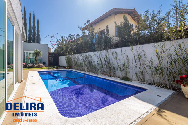 Imagem Casa com 4 Quartos à Venda, 328 m² em Tanque - Atibaia Imagem Casa com 4 Quartos à Venda, 328 m² em Tanque - Atibaia