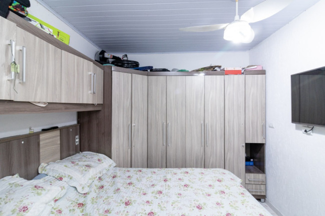 Imagem Casa com 4 Quartos à Venda, 109 m² em Vila Iório - São Paulo