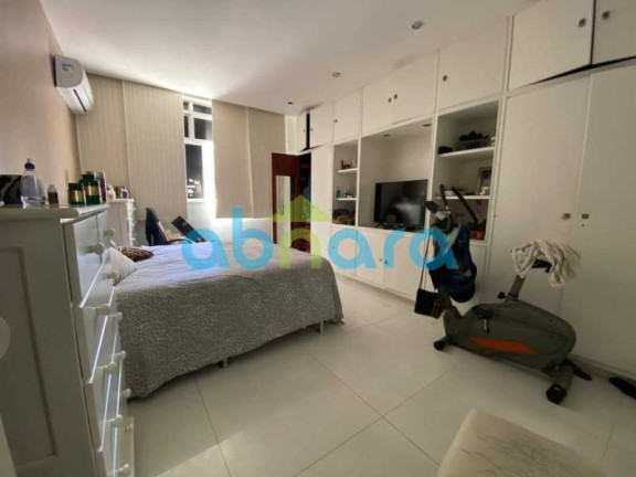 Imagem Apartamento com 4 Quartos à Venda, 271 m² em Copacabana - Rio De Janeiro Imagem Apartamento com 4 Quartos à Venda, 271 m² em Copacabana - Rio De Janeiro