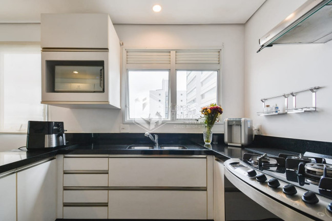 Imagem Apartamento com 3 Quartos à Venda, 191 m² em Sumarezinho - São Paulo Imagem Apartamento com 3 Quartos à Venda, 191 m² em Sumarezinho - São Paulo