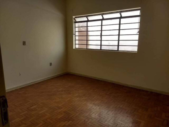 Imagem Casa com 3 Quartos à Venda, 360 m² em Jardim Santa Rosália - Sorocaba Imagem Casa com 3 Quartos à Venda, 360 m² em Jardim Santa Rosália - Sorocaba