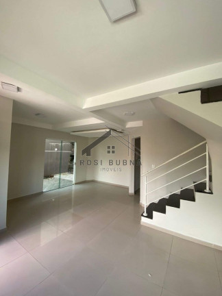 Sobrado com 3 Quartos à Venda, 100 m² em Santa Cândida - Curitiba