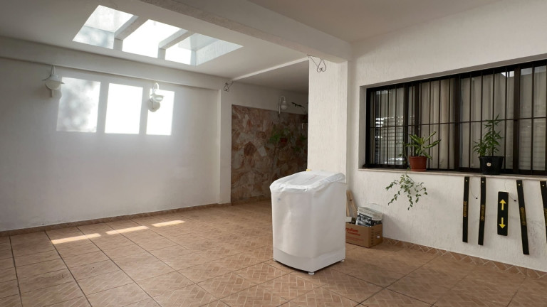 Imagem Casa com 3 Quartos à Venda, 220 m² em Santo Amaro - São Paulo