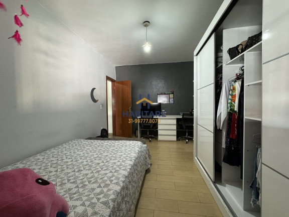 Imagem Casa com 4 Quartos à Venda, 158 m² em Jardim Ibirité - Ibirité