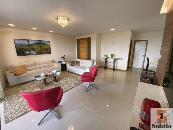 Imagem Apartamento com 4 Quartos à Venda, 204 m² em Santa Mônica - Feira De Santana Imagem Apartamento com 4 Quartos à Venda, 204 m² em Santa Mônica - Feira De Santana