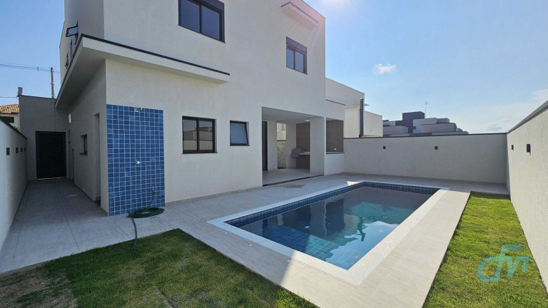 Imagem Sobrado com 4 Quartos à Venda, 245 m² em Cézar De Souza - Mogi Das Cruzes
