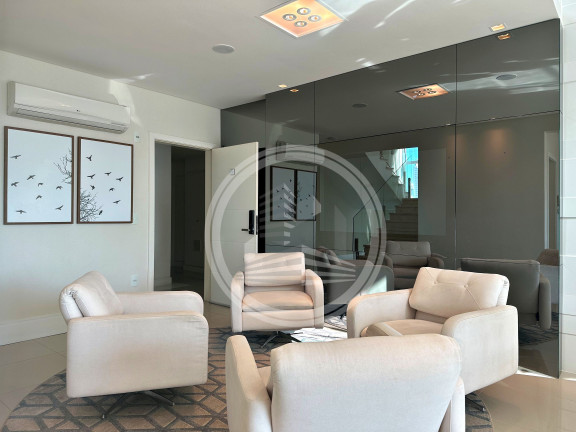 Imagem Apartamento com 4 Quartos à Venda, 240 m² em Centro - Balneário Camboriú
