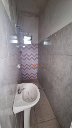 Imagem Sobrado com 8 Quartos à Venda, 125 m² em Jardim Presidente Dutra - Guarulhos Imagem Sobrado com 8 Quartos à Venda, 125 m² em Jardim Presidente Dutra - Guarulhos
