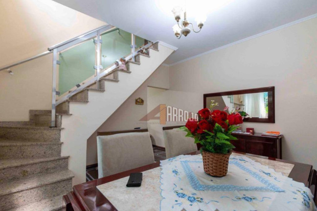Imagem Sobrado com 3 Quartos à Venda, 198 m² em Vila Sílvia - São Paulo Imagem Sobrado com 3 Quartos à Venda, 198 m² em Vila Sílvia - São Paulo
