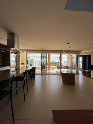 Imagem Casa com 3 Quartos à Venda, 284 m² em Agronômica - Florianópolis