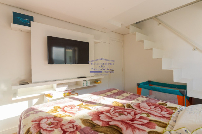 Imagem Casa com 3 Quartos à Venda, 105 m² em Tristeza - Porto Alegre Imagem Casa com 3 Quartos à Venda, 105 m² em Tristeza - Porto Alegre