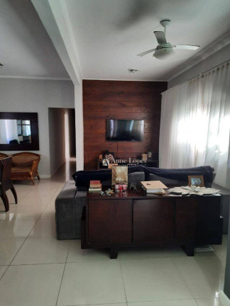 Imagem Casa com 3 Quartos à Venda, 240 m² em Vila São Jorge - São Vicente Imagem Casa com 3 Quartos à Venda, 240 m² em Vila São Jorge - São Vicente