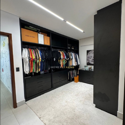 Imagem Casa com 5 Quartos à Venda, 447 m² em Alphaville Flamboyant Residencial Araguaia - Goiânia Imagem Casa com 5 Quartos à Venda, 447 m² em Alphaville Flamboyant Residencial Araguaia - Goiânia