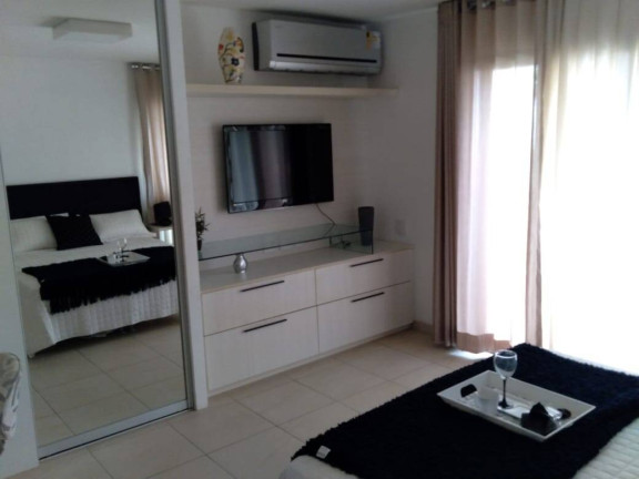 Imagem Casa com 4 Quartos à Venda,  em Edson Queiroz - Fortaleza