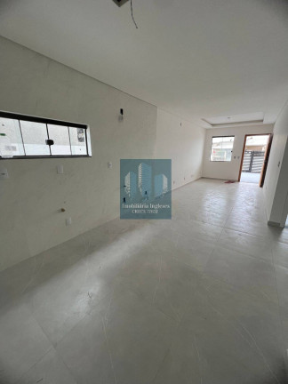 Imagem Casa com 3 Quartos à Venda, 112 m² em São João Do Rio Vermelho - Florianópolis Imagem Casa com 3 Quartos à Venda, 112 m² em São João Do Rio Vermelho - Florianópolis