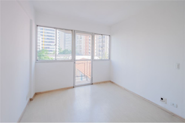 Imagem Imóvel com 1 Quarto à Venda, em Vila Olímpia - São Paulo Imagem Imóvel com 1 Quarto à Venda, em Vila Olímpia - São Paulo
