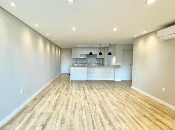 Imóvel com 2 Quartos para Alugar, 83 m² em água Branca - São Paulo