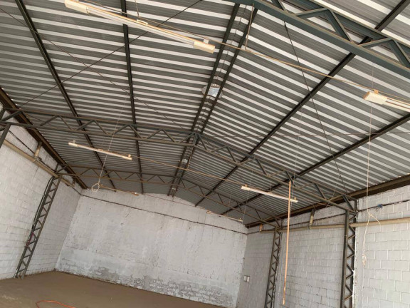 Sala Comercial à Venda, 300 m² em Boa Vista - Anápolis