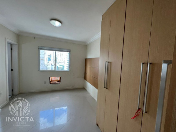 Imagem Apartamento com 3 Quartos à Venda, 99 m² em Pioneiros - Balneário Camboriú Imagem Apartamento com 3 Quartos à Venda, 99 m² em Pioneiros - Balneário Camboriú