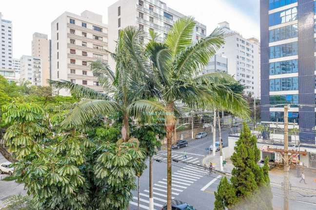 Imagem Apartamento com 3 Quartos à Venda, 105 m² em Aclimação - São Paulo Imagem Apartamento com 3 Quartos à Venda, 105 m² em Aclimação - São Paulo