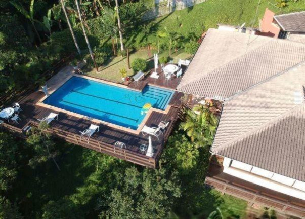 Imagem Casa de Condomínio com 4 Quartos à Venda, 850 m² em Chácara Dos Lagos - Carapicuíba