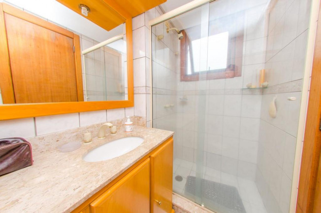 Imagem Apartamento com 3 Quartos à Venda, 87 m² em Petrópolis - Porto Alegre