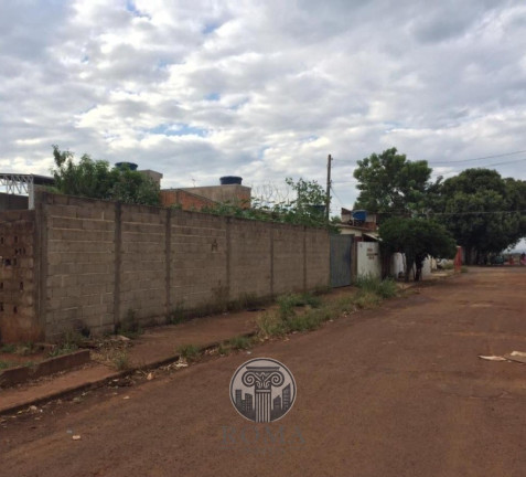 Terreno à Venda, 900 m² em Vila Elisa - Ribeirão Preto