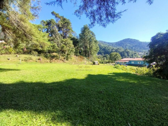 Imagem Casa com 6 Quartos à Venda, 350 m² em Granja Guarani - Teresópolis Imagem Casa com 6 Quartos à Venda, 350 m² em Granja Guarani - Teresópolis