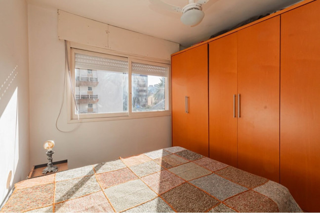 Imagem Apartamento com 1 Quarto à Venda, 47 m² em Auxiliadora - Porto Alegre Imagem Apartamento com 1 Quarto à Venda, 47 m² em Auxiliadora - Porto Alegre