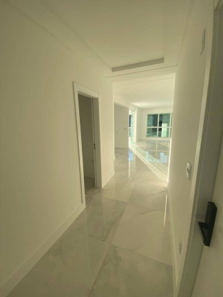 Imagem Apartamento à Venda, 182 m² em Meia Praia - Itapema Imagem Apartamento à Venda, 182 m² em Meia Praia - Itapema