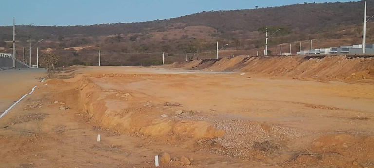 Imagem Terreno à Venda, 200 m² em Residencial Sul Jacarandás - Montes Claros Imagem Terreno à Venda, 200 m² em Residencial Sul Jacarandás - Montes Claros