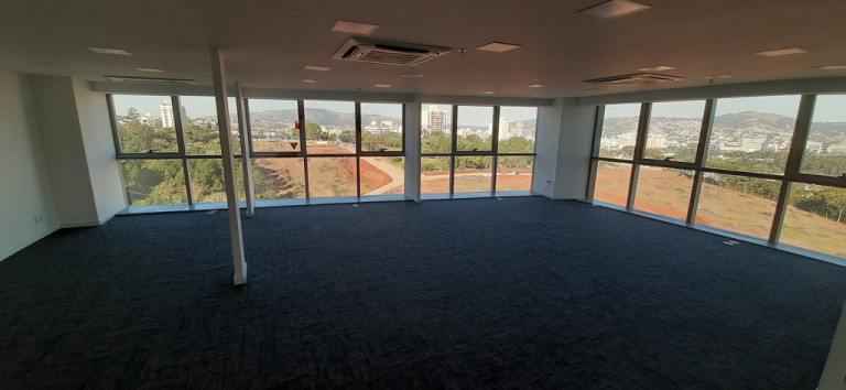 Imagem Sala Comercial à Venda, em Petrópolis - Porto Alegre Imagem Sala Comercial à Venda, em Petrópolis - Porto Alegre