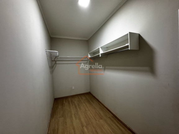 Imagem Casa com 3 Quartos à Venda, 360 m² em Jardim Patrícia - Mogi Mirim Imagem Casa com 3 Quartos à Venda, 360 m² em Jardim Patrícia - Mogi Mirim