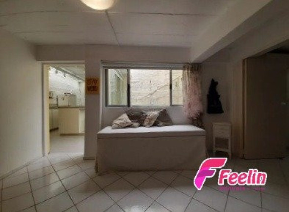 Imagem Casa com 4 Quartos à Venda, 115 m² em Centro - Florianópolis Imagem Casa com 4 Quartos à Venda, 115 m² em Centro - Florianópolis