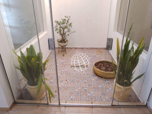 Imagem Casa com 3 Quartos à Venda, 323 m² em Vila Petrópolis - Atibaia