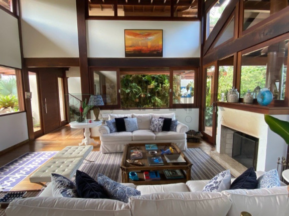 Imagem Casa com 3 Quartos à Venda, 445 m² em Praia Brava Da Fortaleza - Ubatuba Imagem Casa com 3 Quartos à Venda, 445 m² em Praia Brava Da Fortaleza - Ubatuba