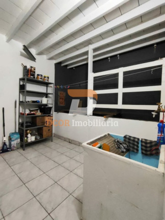 Imagem Casa com 6 Quartos à Venda, 234 m² em Jardim Martini - São Paulo Imagem Casa com 6 Quartos à Venda, 234 m² em Jardim Martini - São Paulo