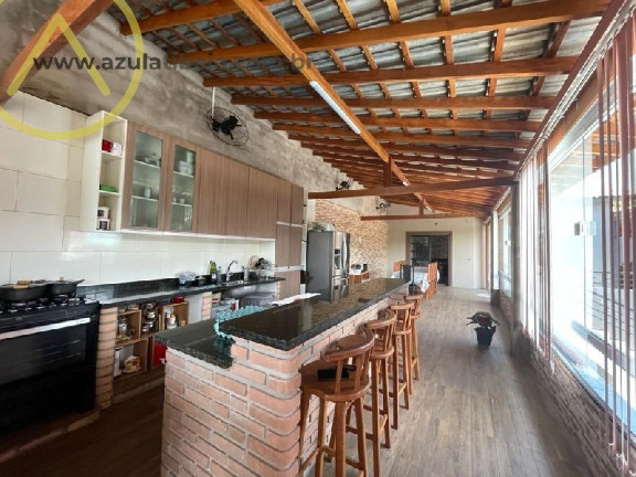 Imagem Casa com 3 Quartos à Venda, 290 m² em Jardim Brogotá - Atibaia