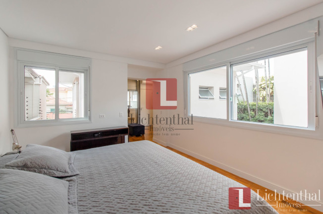 Imagem Casa com 3 Quartos à Venda, 440 m² em Jardim Paulista - São Paulo