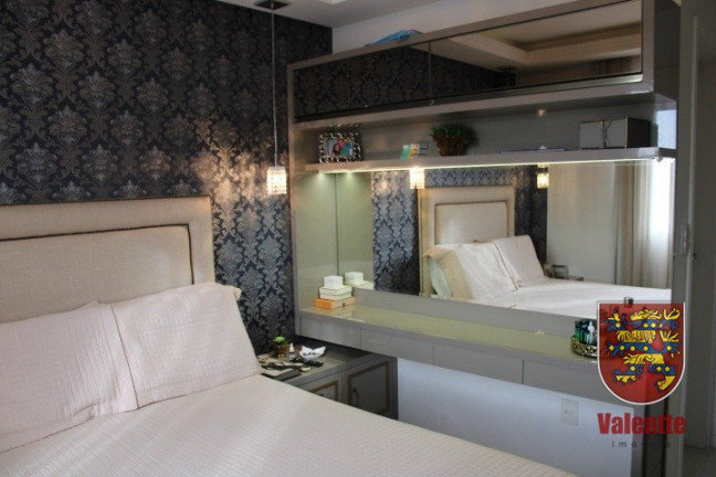Imagem Apartamento com 3 Quartos à Venda, 108 m² em Barreiros - São José