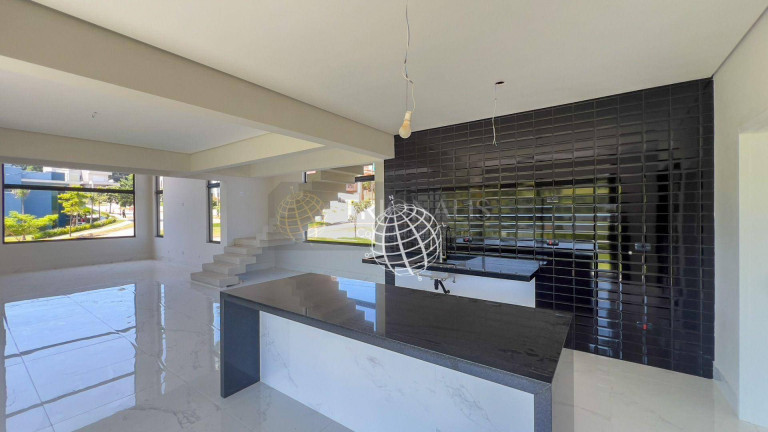 Imagem Casa com 4 Quartos à Venda, 311 m² em Condomínio Figueira Garden - Atibaia Imagem Casa com 4 Quartos à Venda, 311 m² em Condomínio Figueira Garden - Atibaia