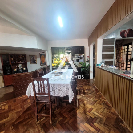 Imagem Casa à Venda, em Centro - Cruz Alta Imagem Casa à Venda, em Centro - Cruz Alta