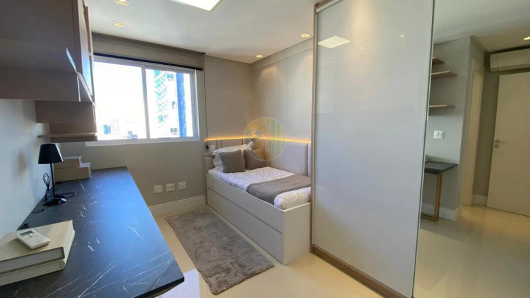 Imagem Apartamento com 3 Quartos à Venda, 136 m² em Centro - Balneário Camboriú