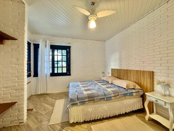 Imagem Casa com 3 Quartos à Venda, 197 m² em Centro - Capao Da Canoa